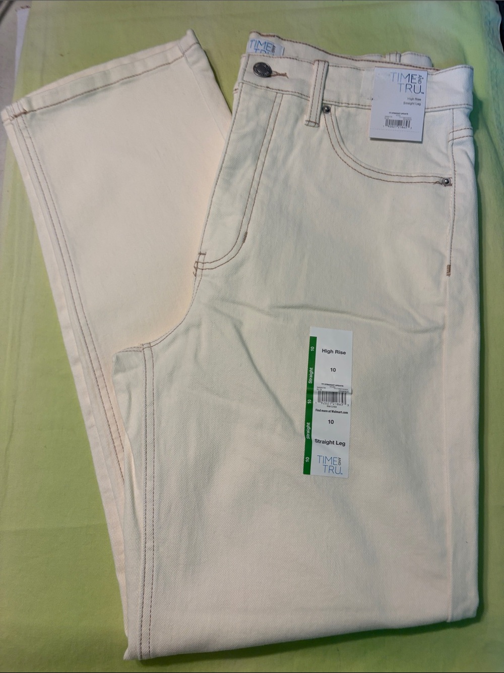 Time and Tru Straight Leg Women's Jeans in Cream